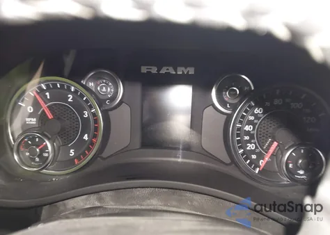 2024 Ram 2500 Big Horn 4X4 6'4 Box из США, поврежденный, VIN 3C6UR5DL0RG338202